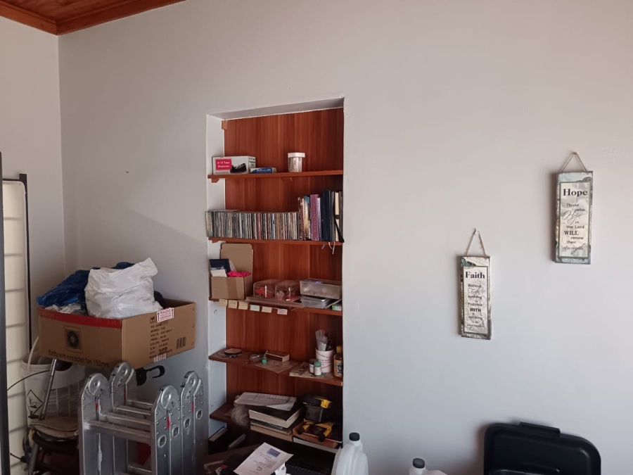 5 Bedroom Property for Sale in Carters Glen Northern Cape